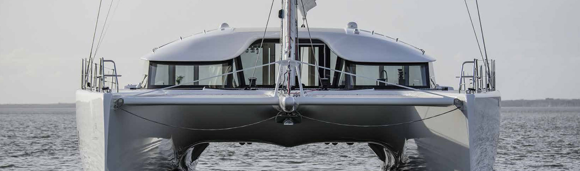 Catamaran_lifestyle_performance_ocean