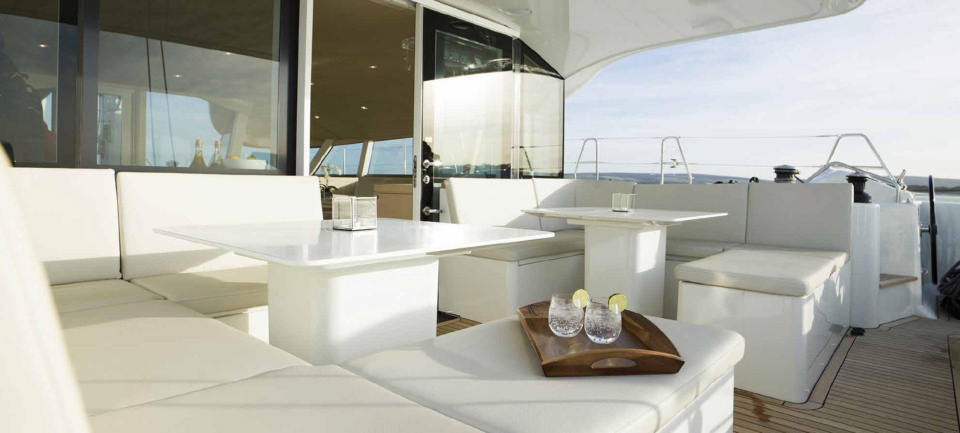 Luxury_catamaran_interior_scandinavian